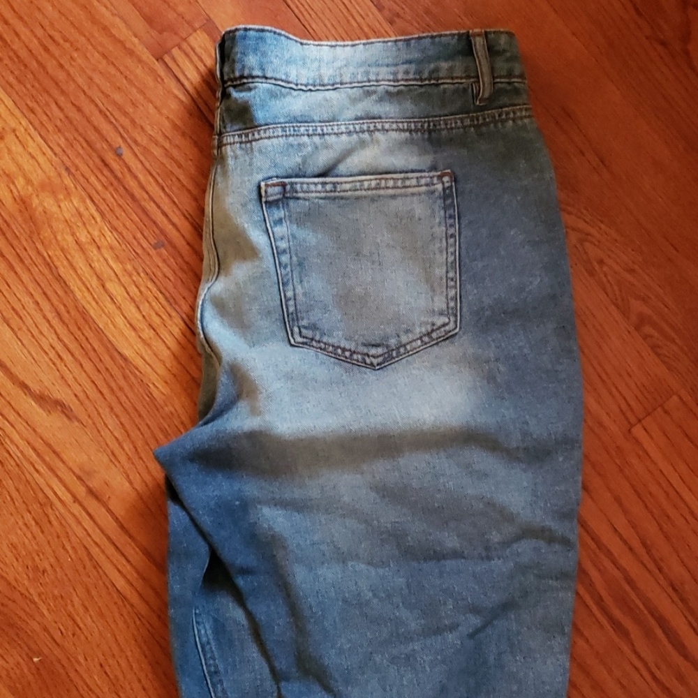 Jeans - Picture 3 of 3